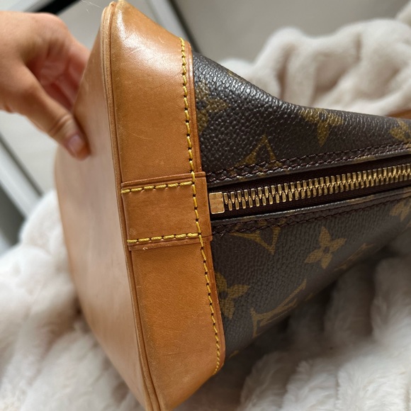 SOLD - Picture 5 of 16